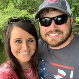 Meet your Posher, Hali